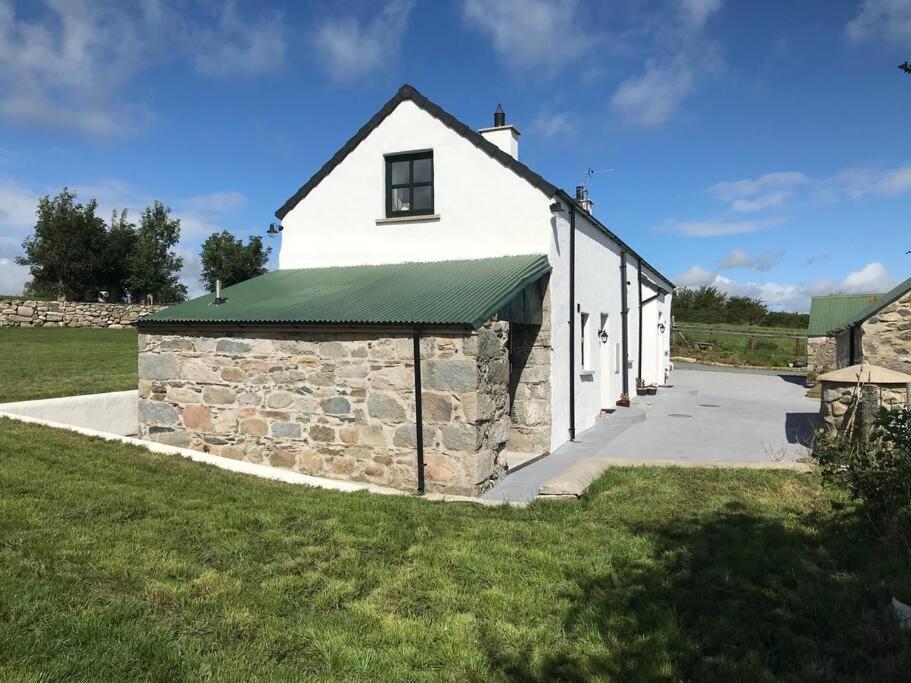 Mournes Family Cottage With Hot Tub Hilltown Exteriér fotografie